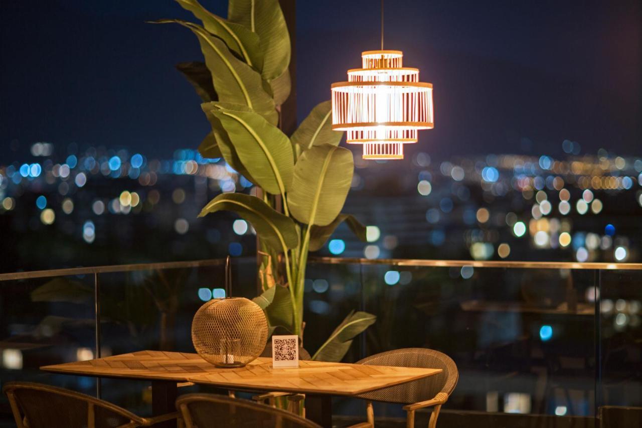Hotel Nodo - El Hotel Que Respira Сантяго Екстериор снимка